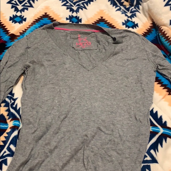 Grey sweater - Picture 1 of 2